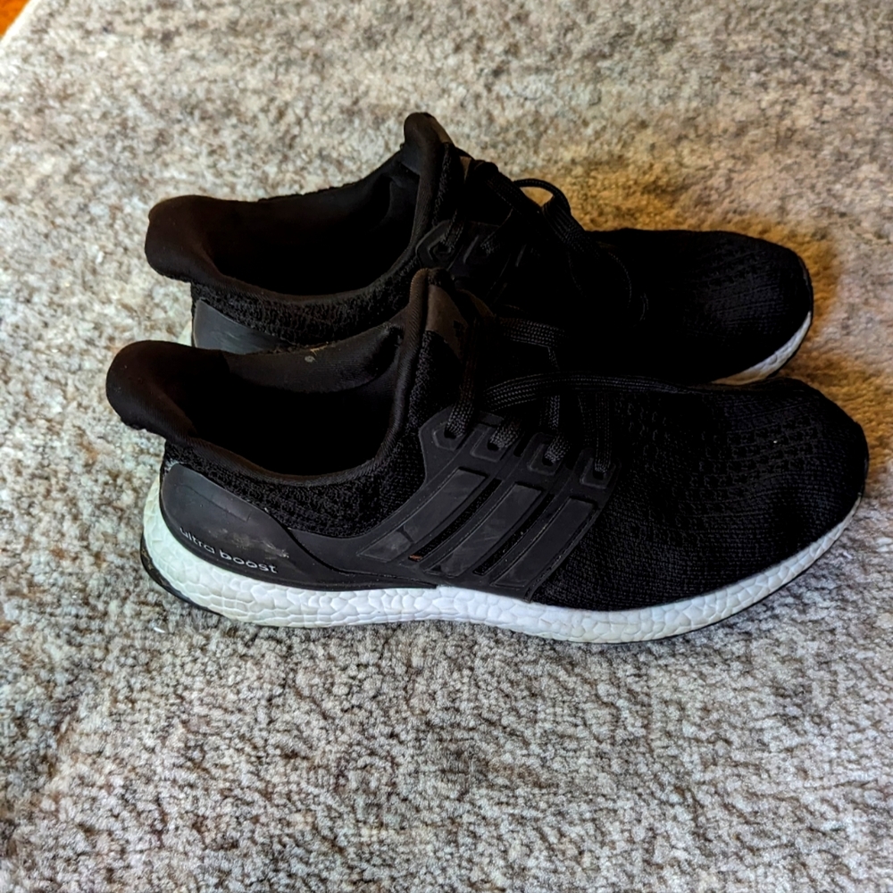 Adidas Ultraboost Men's 8.5